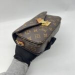 Louis Vuitton Metis East West Monogram GHW