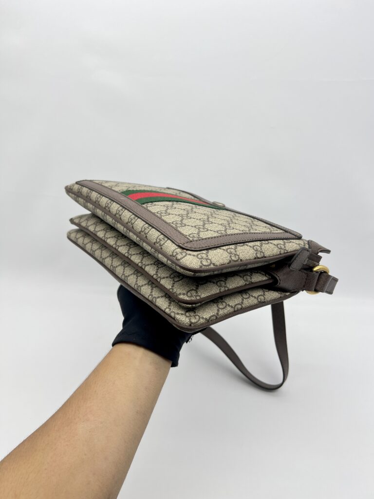Gucci Crossbody Shoulder Bag GG Supreme GHW