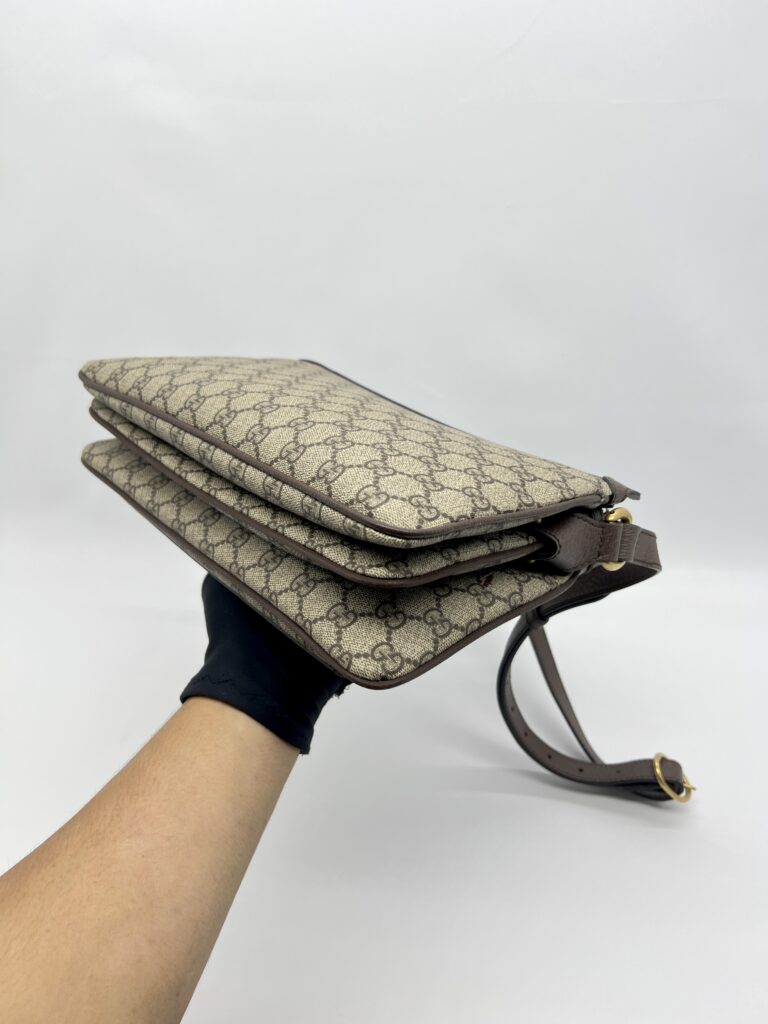 Gucci Crossbody Shoulder Bag GG Supreme GHW