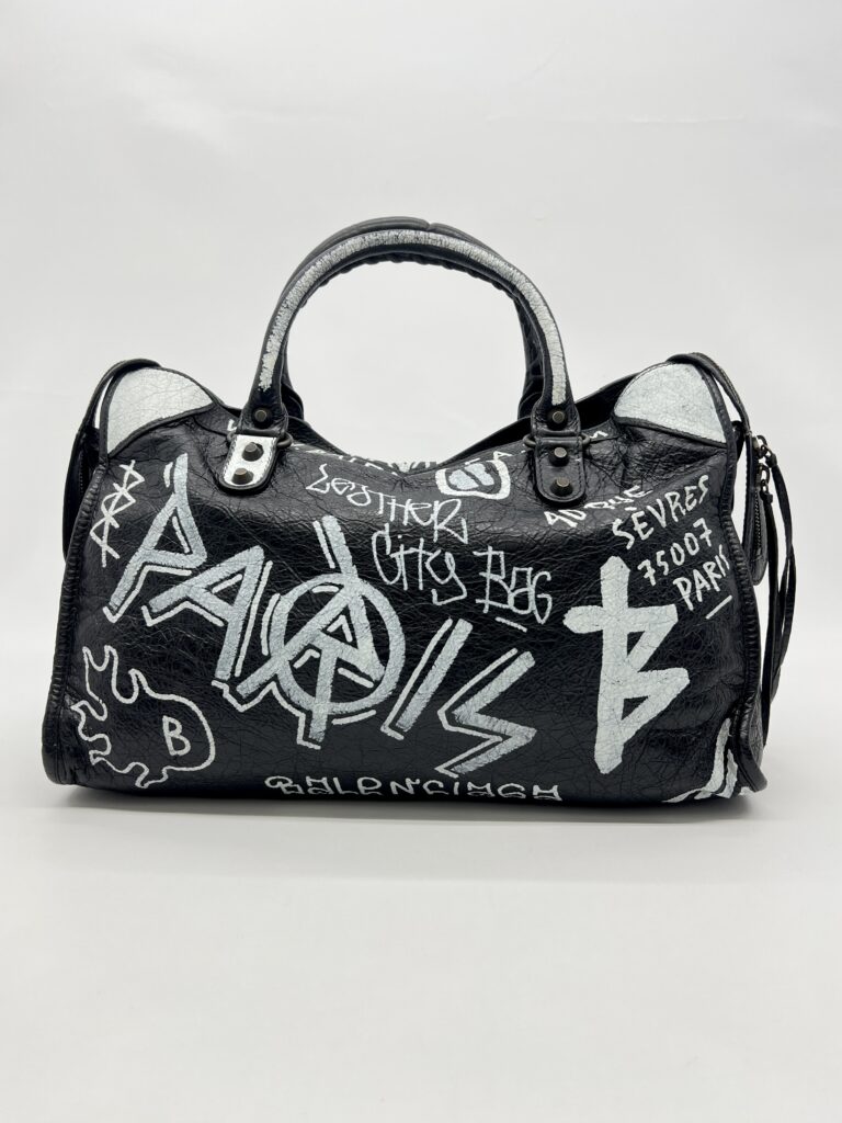 Balenciaga Reguler Classic City Graffiti Black White