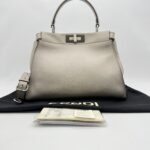 Fendi Peekaboo Medium Nappa Shiny Satchel Grigio Polvere
