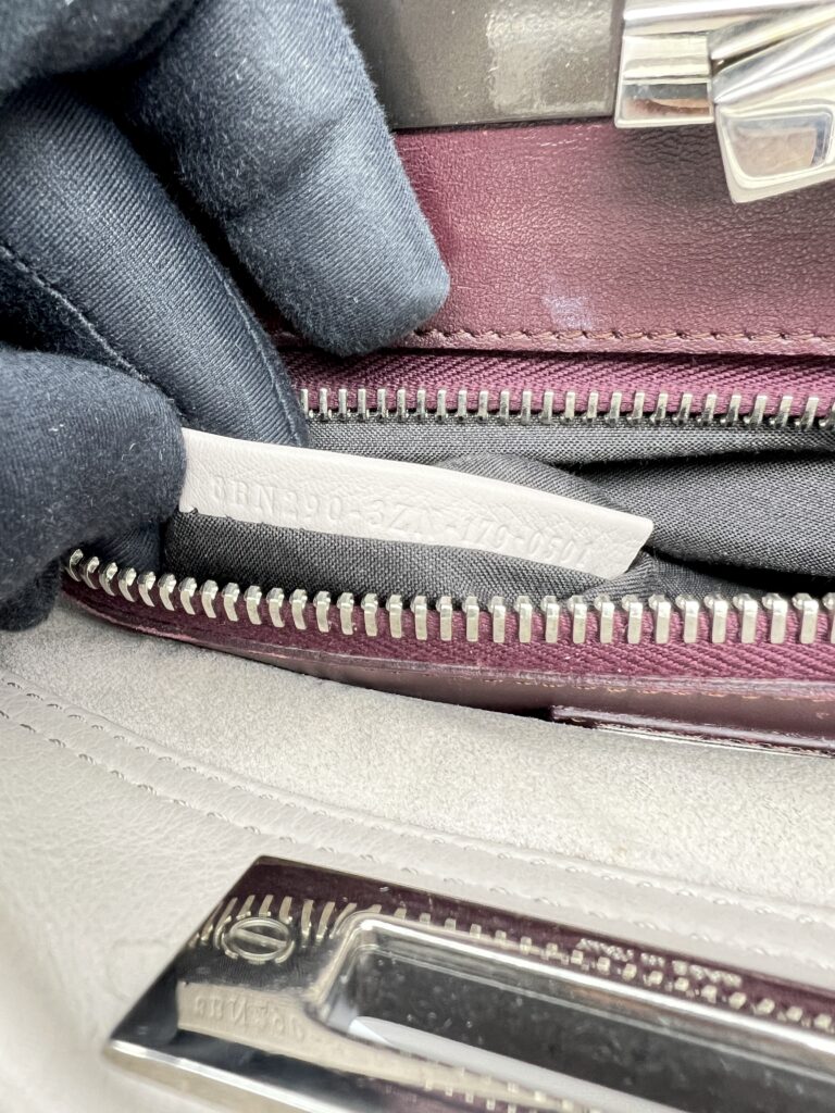 Fendi Peekaboo Medium Nappa Shiny Satchel Grigio Polvere