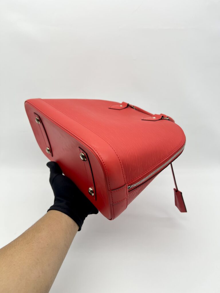 Louis vuitton Alma PM Epi Red SHW