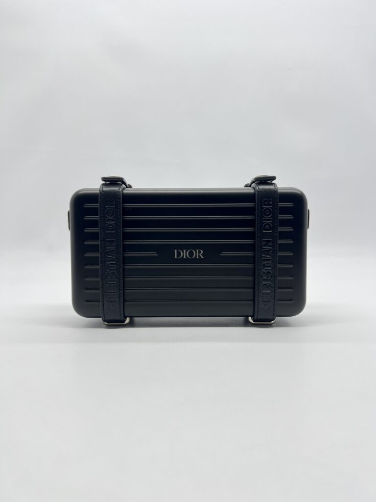 Dior Amenity Kit Aluminium Black SHW
