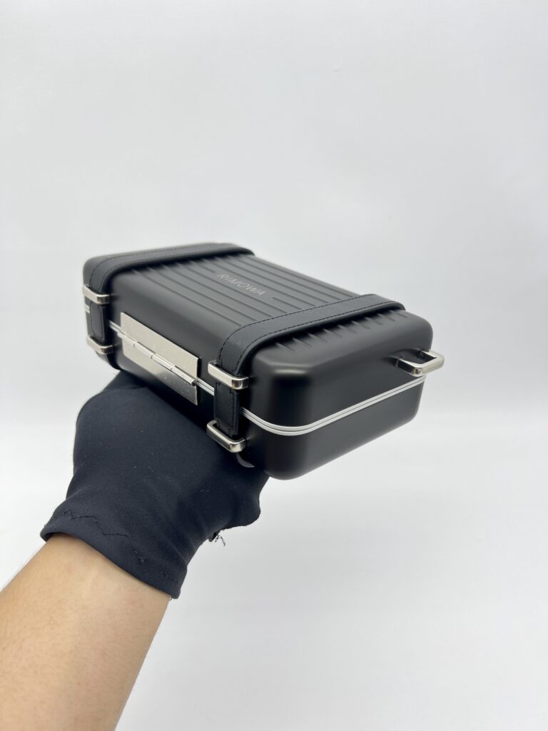 Dior Amenity Kit Aluminium Black SHW