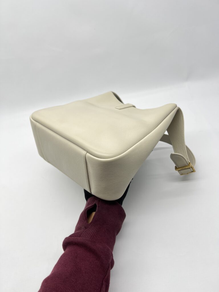 Saint Lurent Hobo Le 5A7 Supple Small Ivory GHW