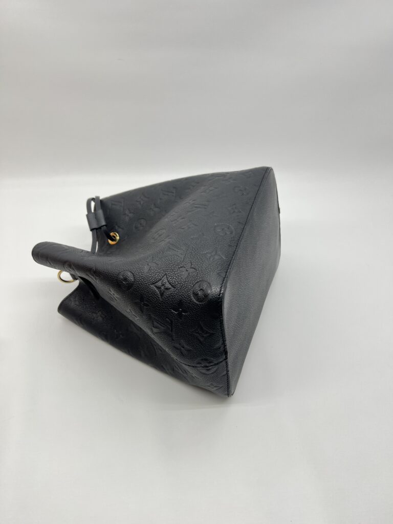 Louis Vuitton Neo Noe MM Monogram Empriente Black