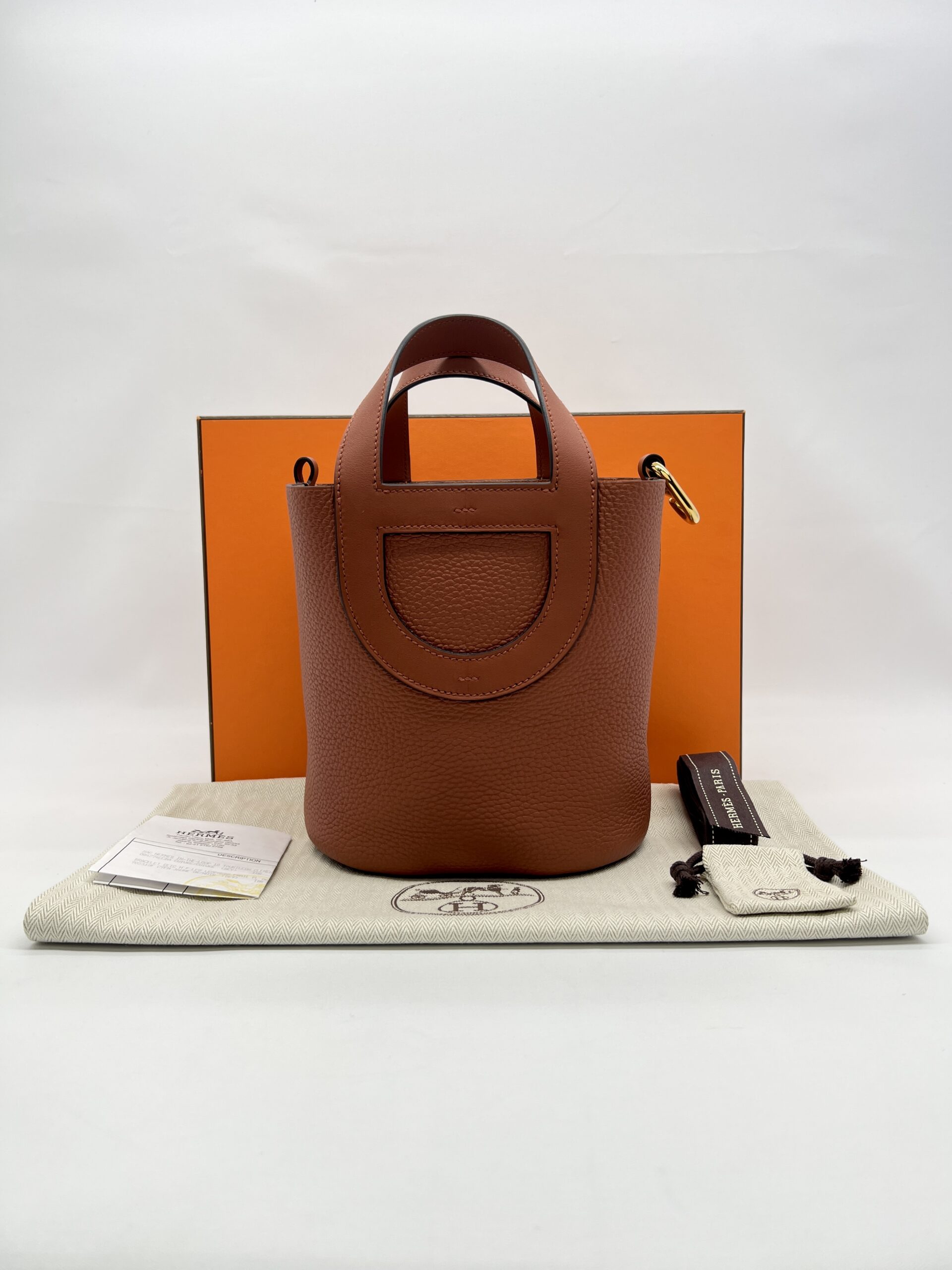 Hermes In The Loop 18 Clemence Swift Cuirve GHW