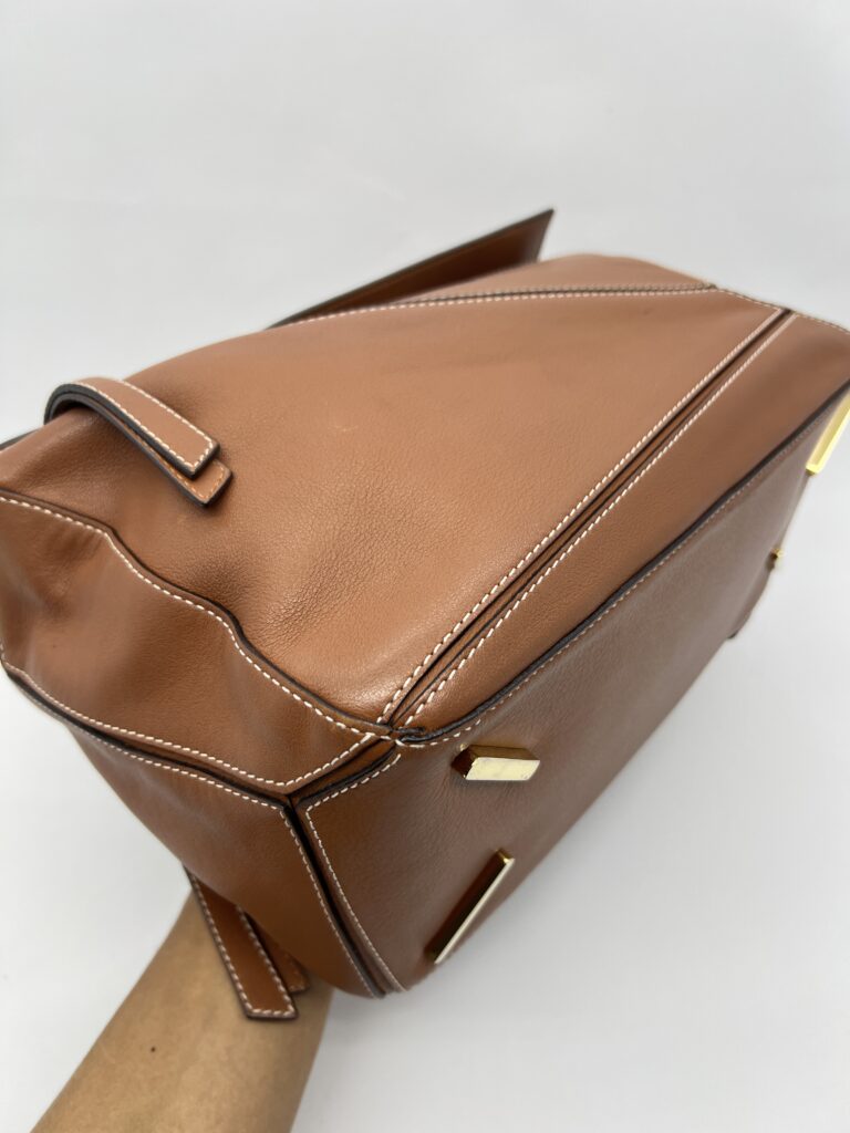 Loewe Puzzle Medium Tan GHW