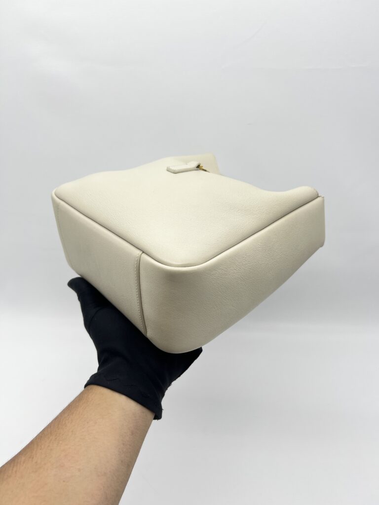 Saint Laurent Hobo LE 5 A 7 Supple Small Ivory GHW