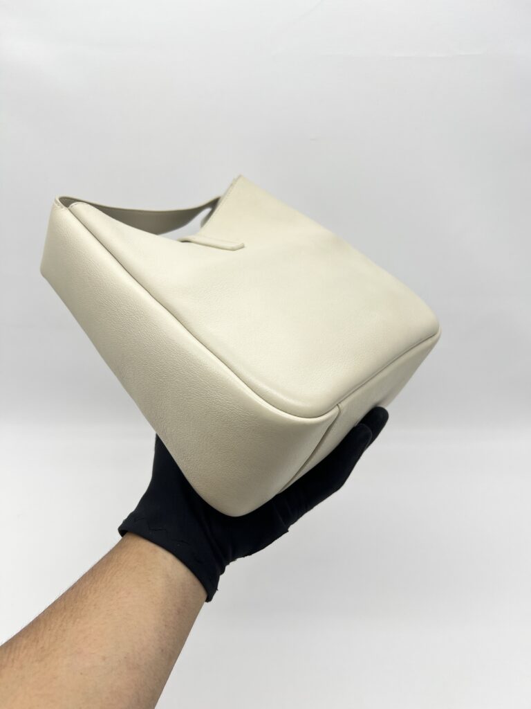 Saint Laurent Hobo LE 5 A 7 Supple Small Ivory GHW