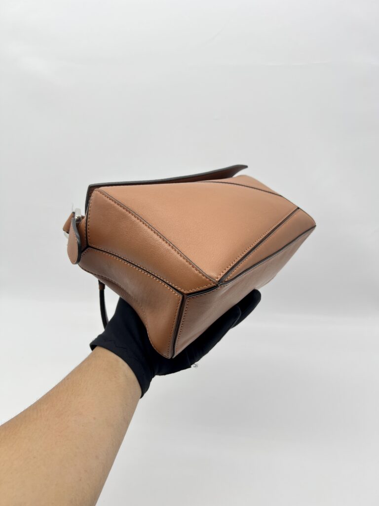 Loewe Puzzle Small Tan GHW