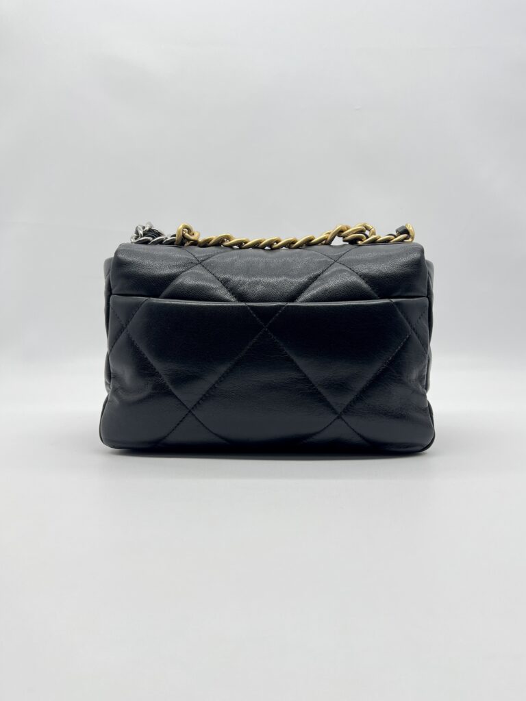 Chanel C19 Small Black