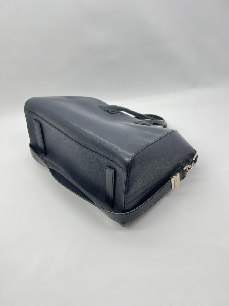 Givenchy Antigona Medium Navy SHW