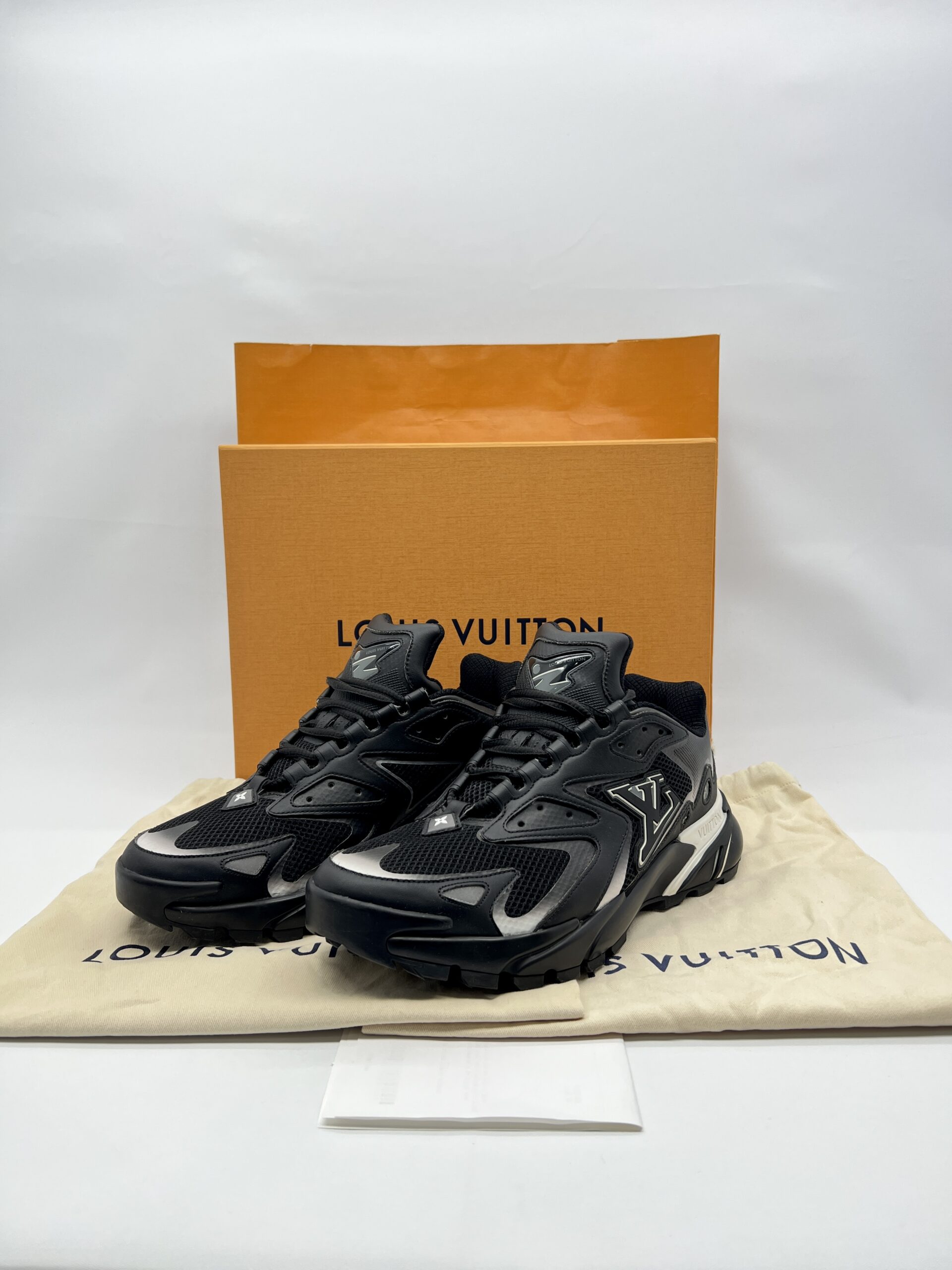 Louis Vuitton Runner Tatic Sneakers Noir
