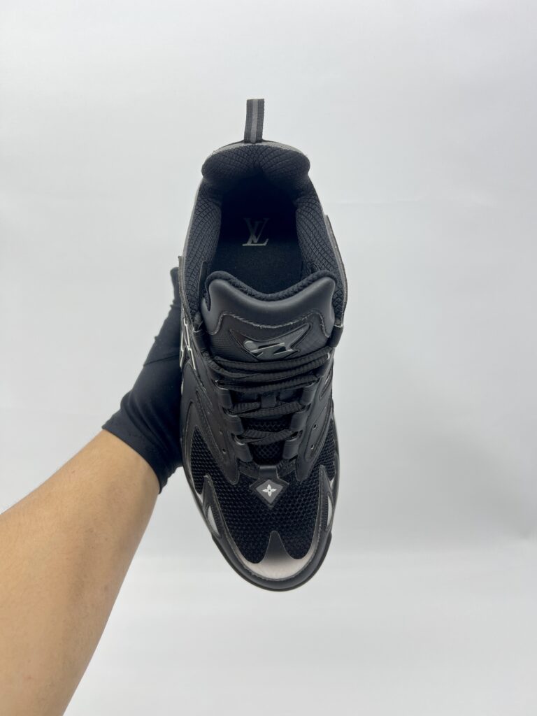 Louis Vuitton Runner Tatic Sneakers Noir