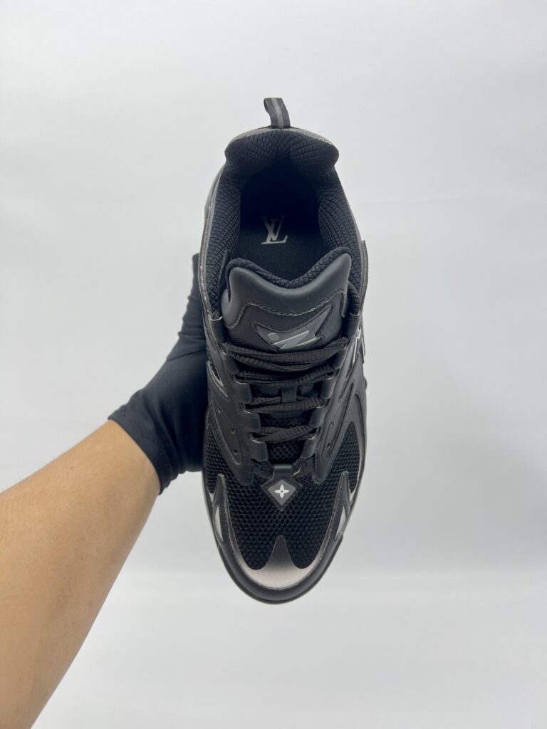 Louis Vuitton Runner Tatic Sneakers Noir