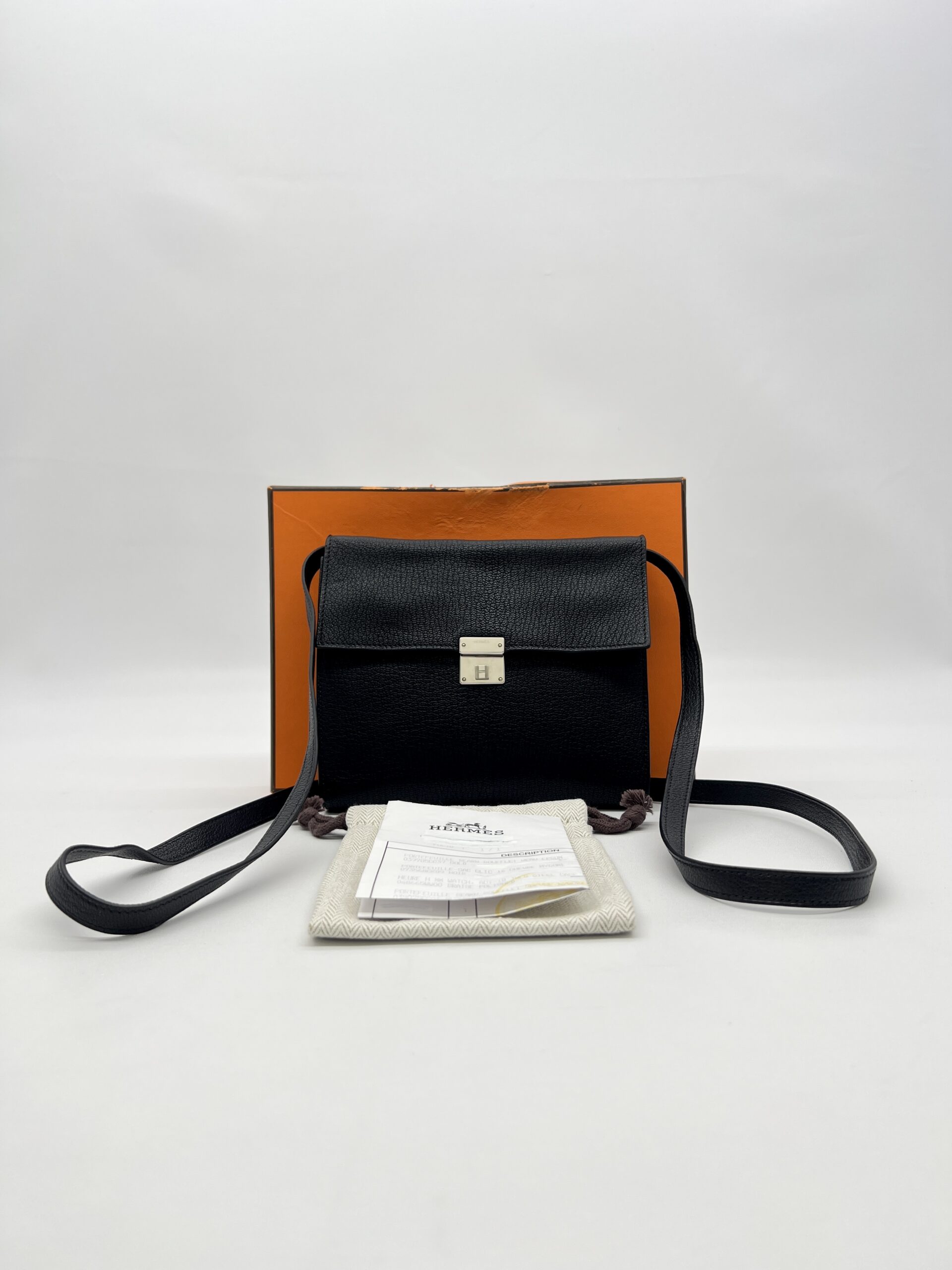 Hermes Sac Clic 16 Chevre Mysore Noir PHW