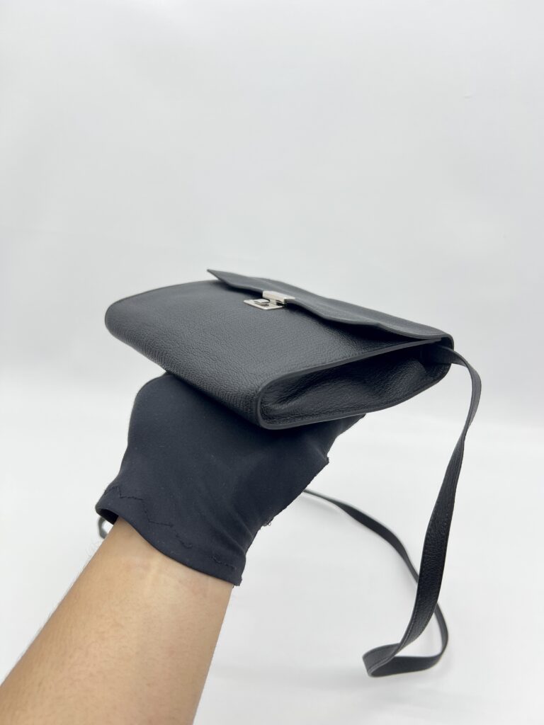 Hermes Sac Clic 16 Chevre Mysore Noir PHW