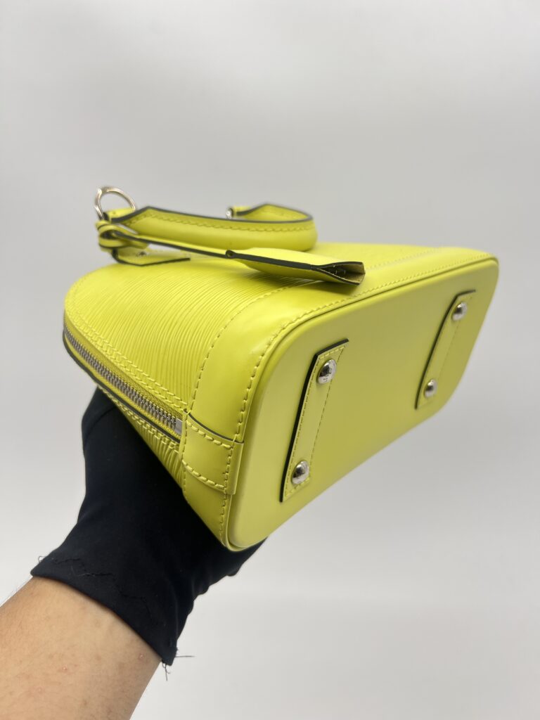 Louis Vuitton Alma BB Epi Pistache SHW