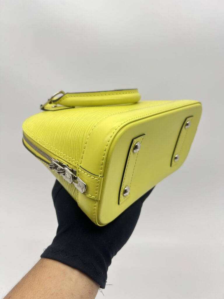 Louis Vuitton Alma BB Epi Pistache SHW