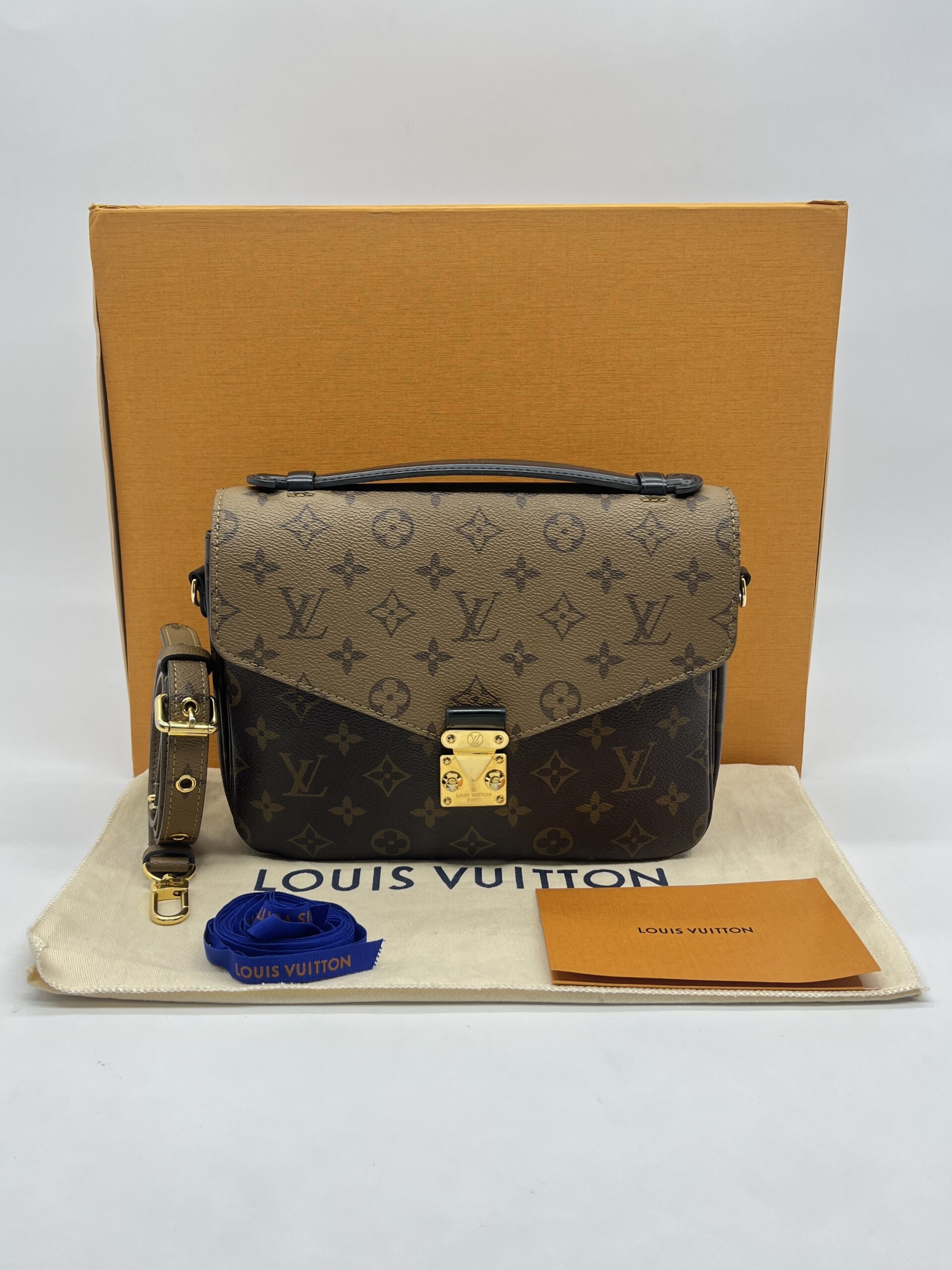 Louis Vuitton Metis MM Monogram Reverse GHW