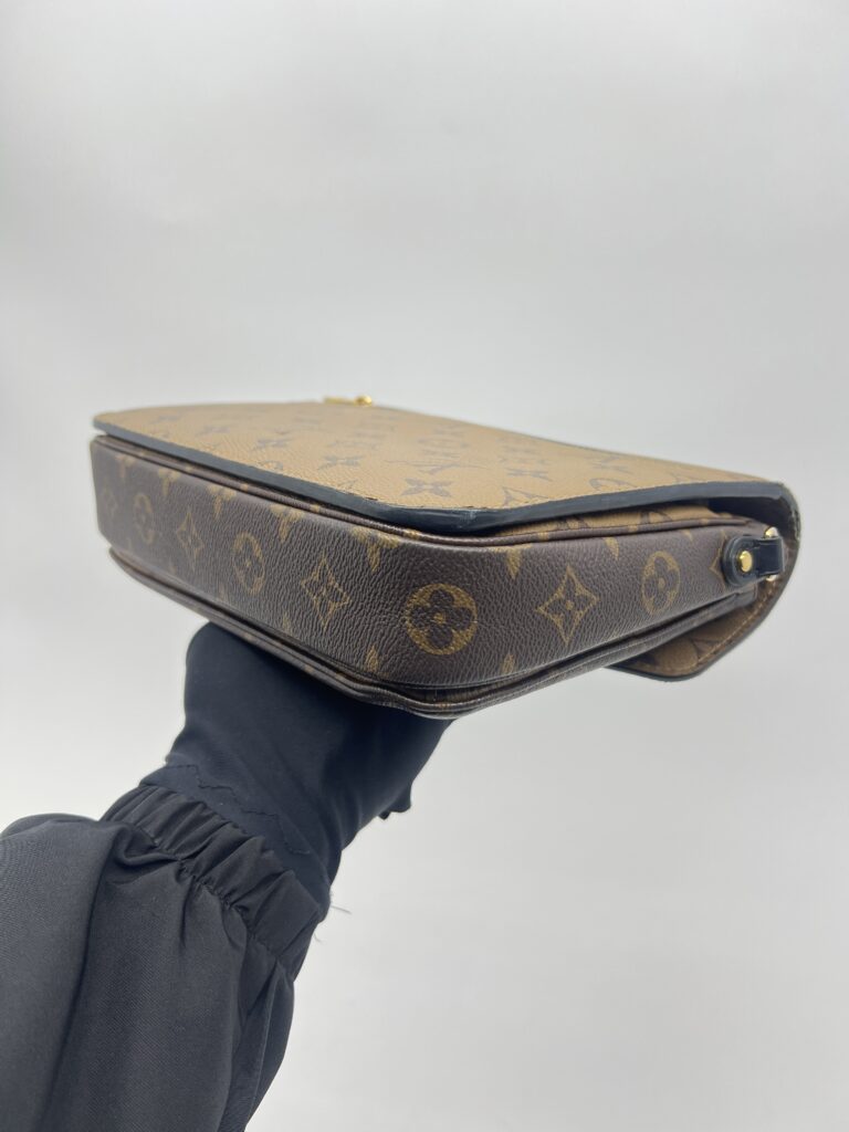 Louis Vuitton Metis MM Monogram Reverse GHW