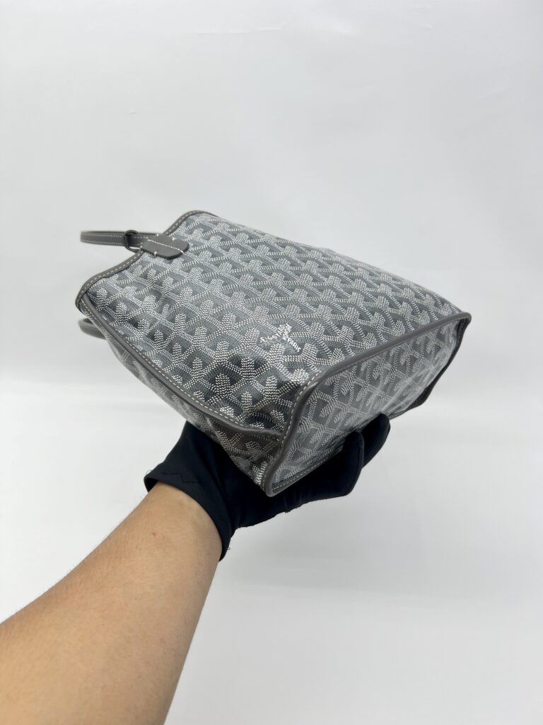 Goyard Mini Anjou Goyardine Gris