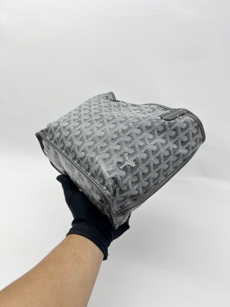 Goyard Mini Anjou Goyardine Gris