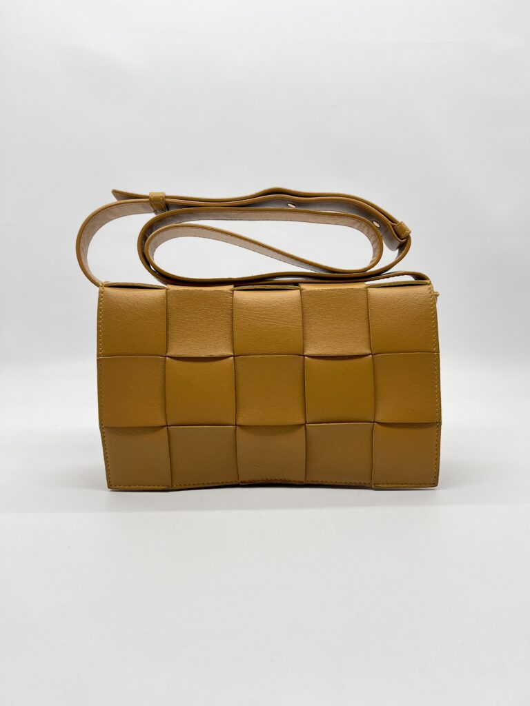 Bottega Veneta Cassette Light Brown GHW
