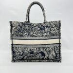 Dior Large Book Tote Blue And Ecru Toile De Jouy Reverse Embroidery Canvas