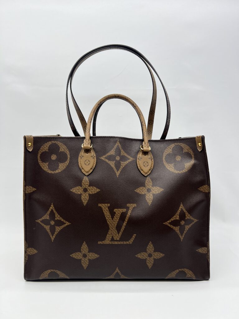 Louis Vuitton On The Go MM Giant Monogram Reverse GHW