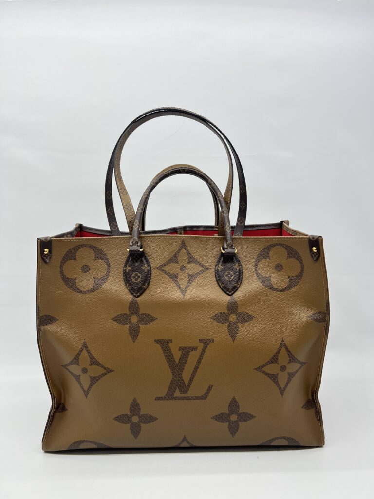 Louis Vuitton On The Go MM Giant Monogram Reverse GHW