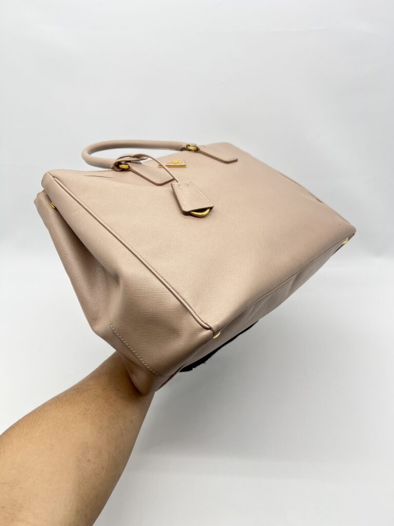 Prada Galleria Saffiano Lux Cammeo GHW