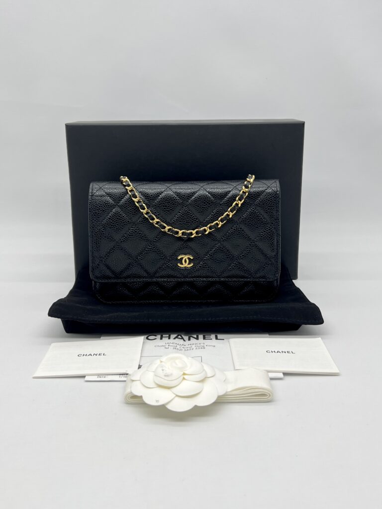 Chanel WOC Caviar Black GHW