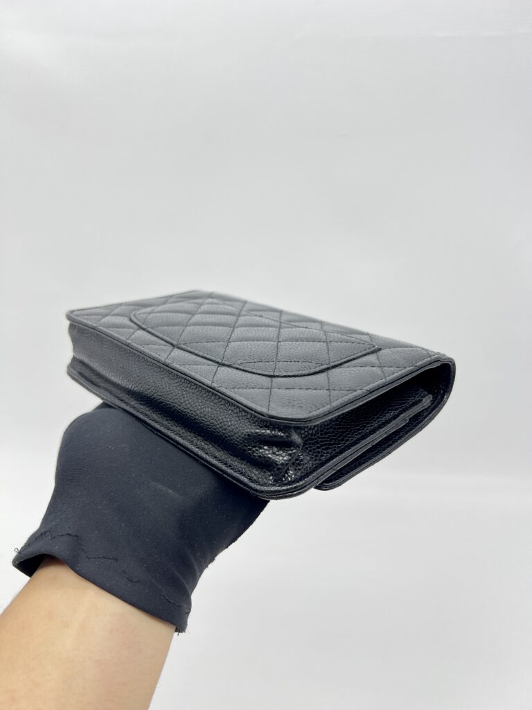 Chanel WOC Caviar Black GHW