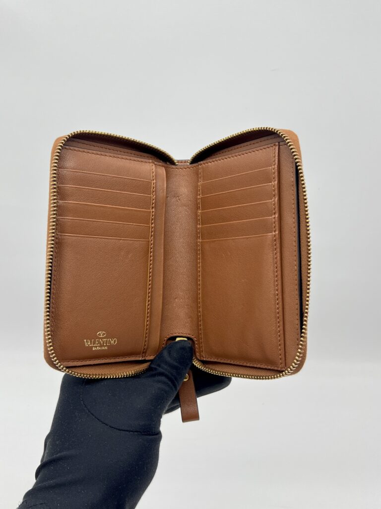 Valentino Vlogo Zip Wallet Brown GHW