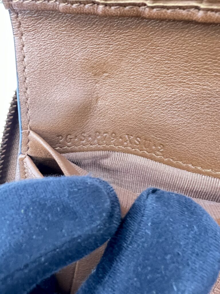 Valentino Vlogo Zip Wallet Brown GHW