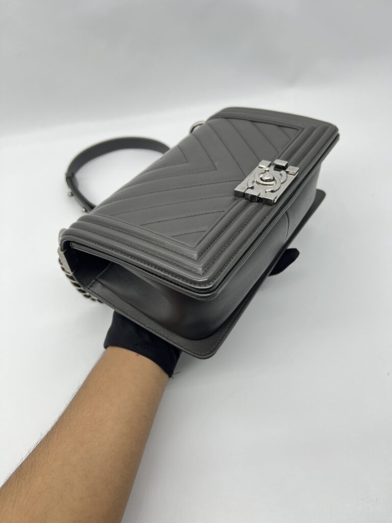 Chanel Boy 25 Chevron Black SHW
