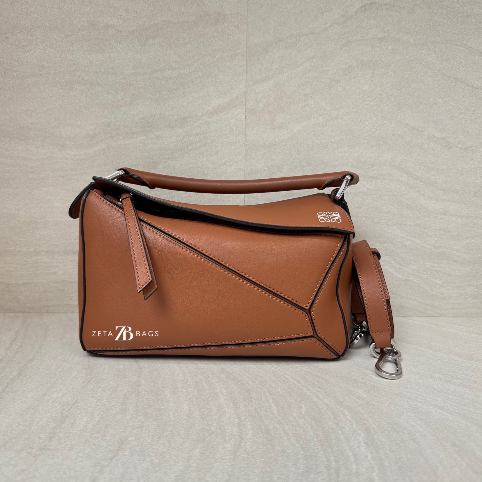 Loewe Puzzle Small Tan GHW