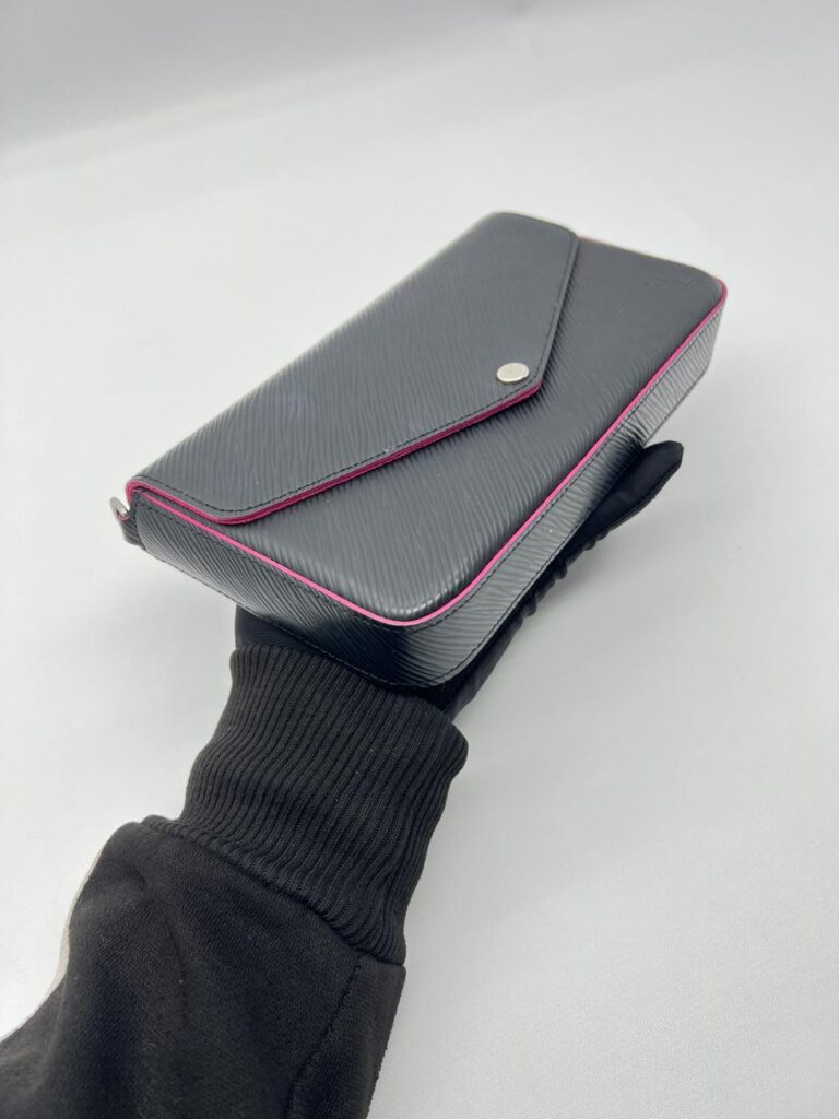 Louis Vuitton Pochette Félicie GM Epi Black Pink