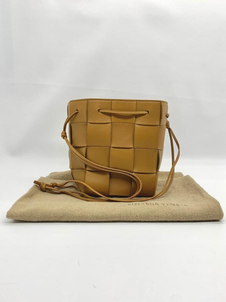 Bottega Veneta Small Cassette Bucket Camel