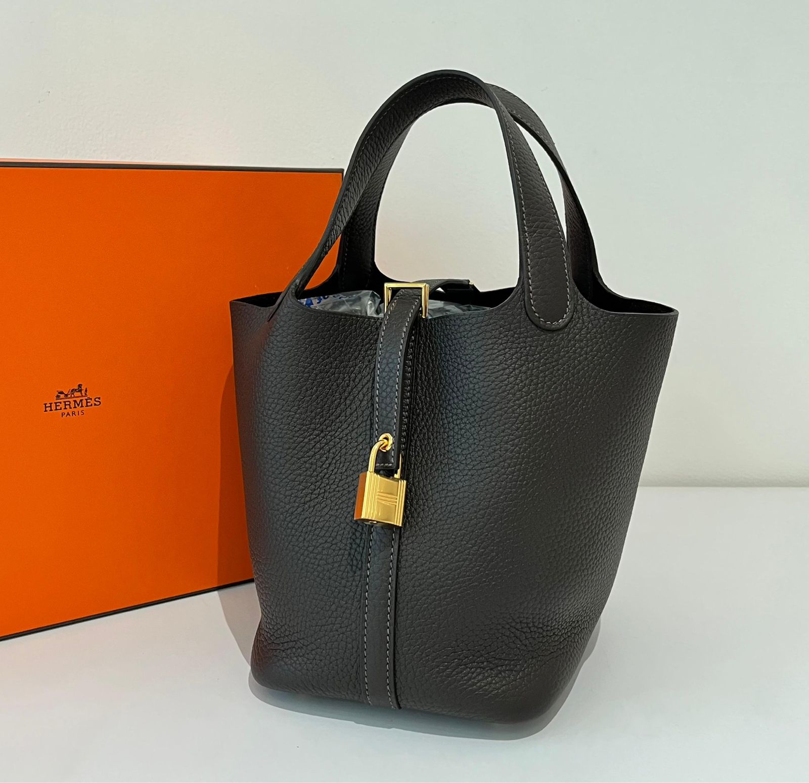 Hermes Picotin 18 Bai Brun Clemence GHW