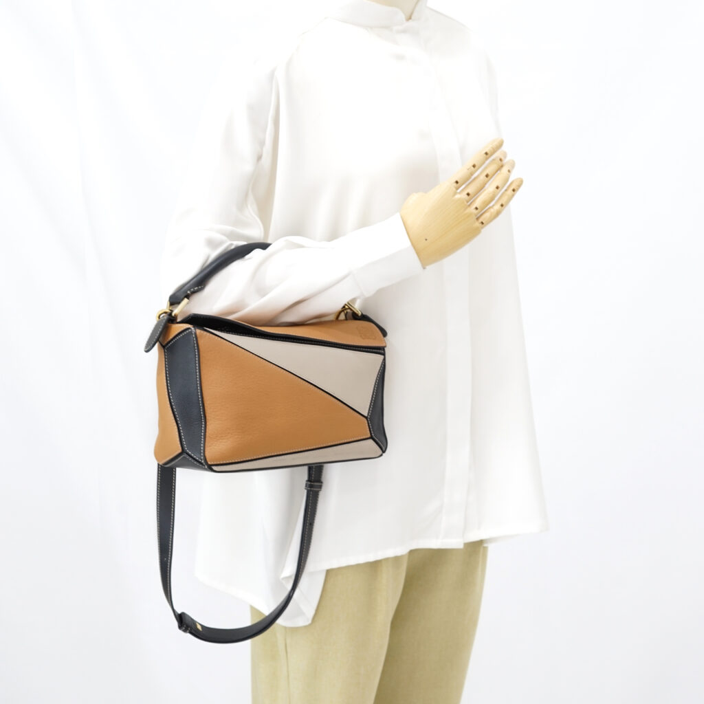 Loewe Puzzle Small Grained Brown Black Multicolor GHW