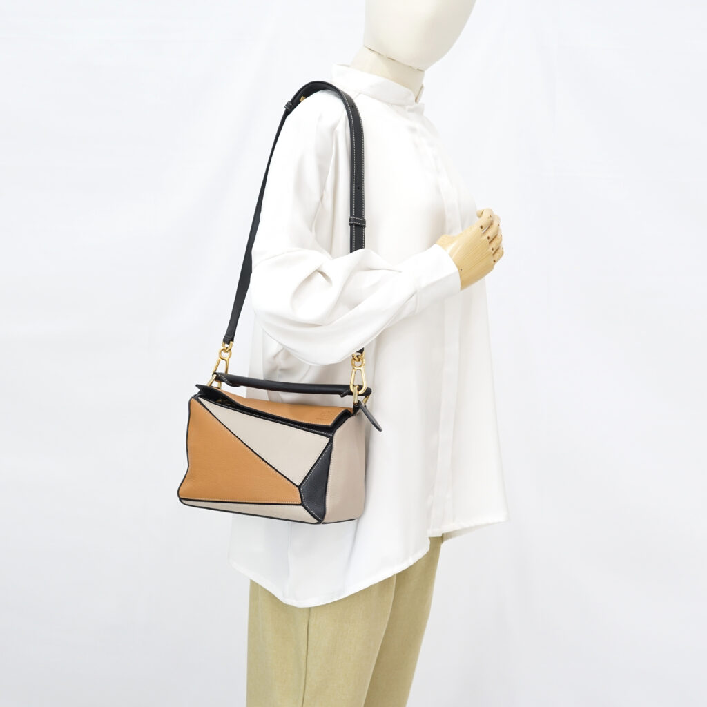 Loewe Puzzle Small Grained Brown Black Multicolor GHW