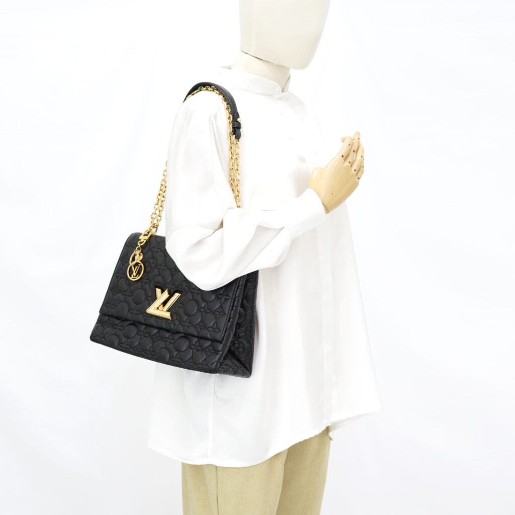 Louis Vuitton Twist GM Black GHW