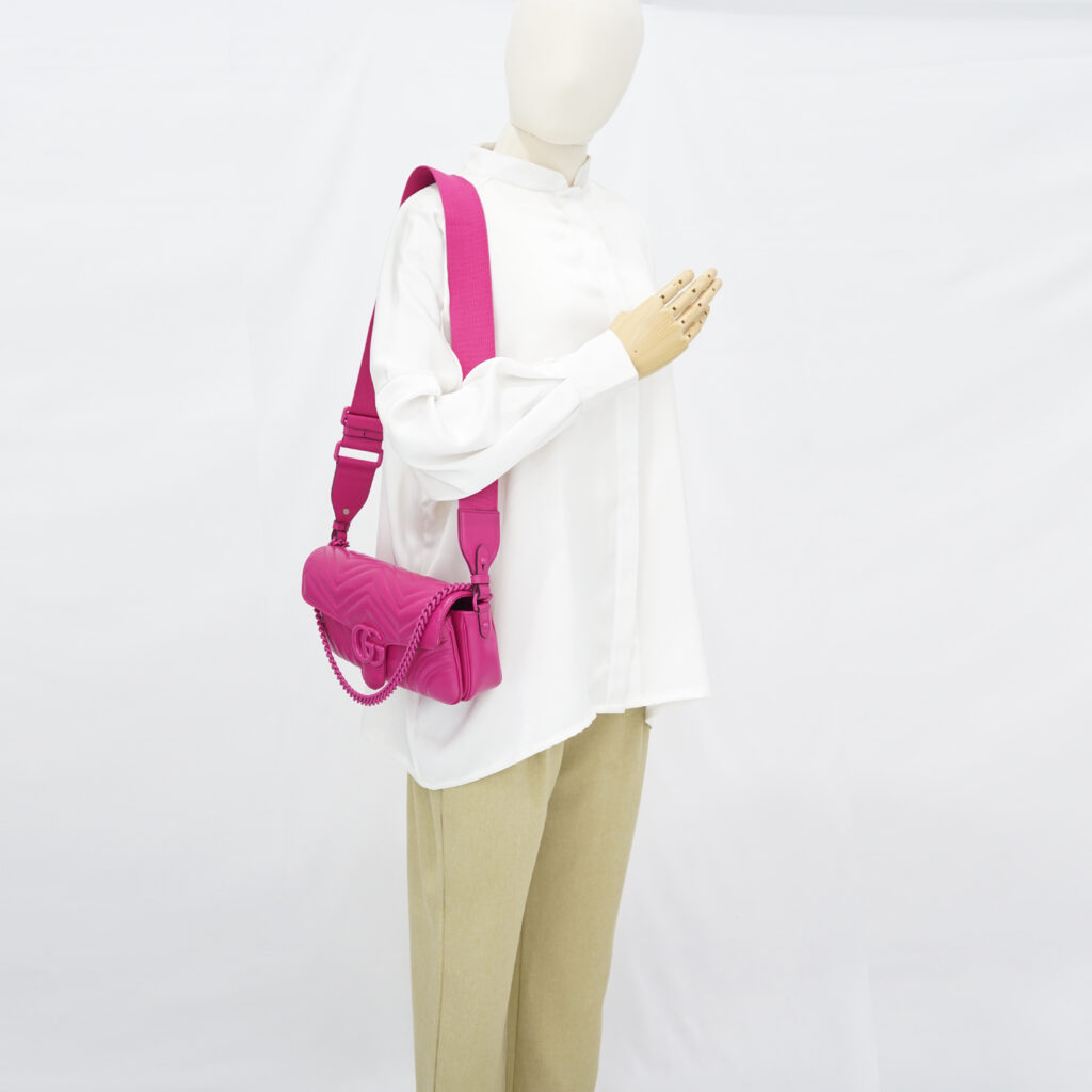 Gucci GG Marmount Shoulder All Fucshia