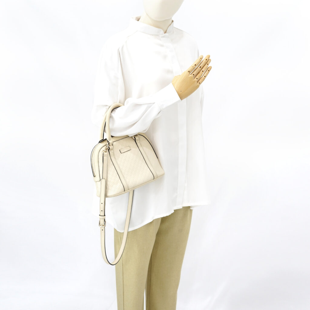 Gucci Alma Dome Microguccissima Ivory LGHW