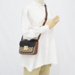 GUCCI Padlock Slingbag GG Supreme Brown Black GHW