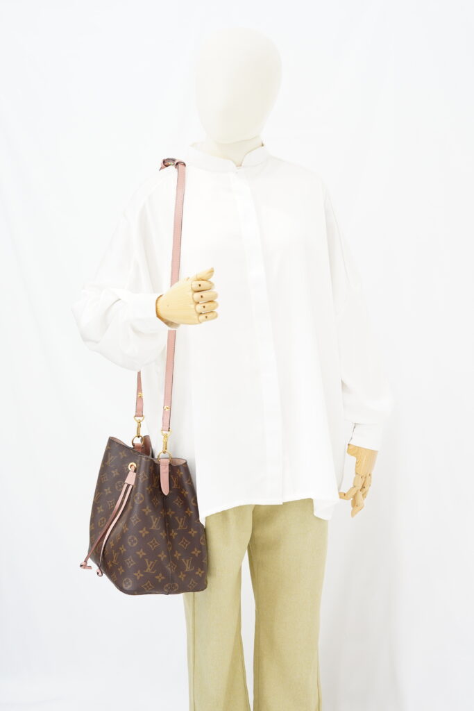 Louis Vuitton Neo Noe MM Monogram Rose Poudre GHW